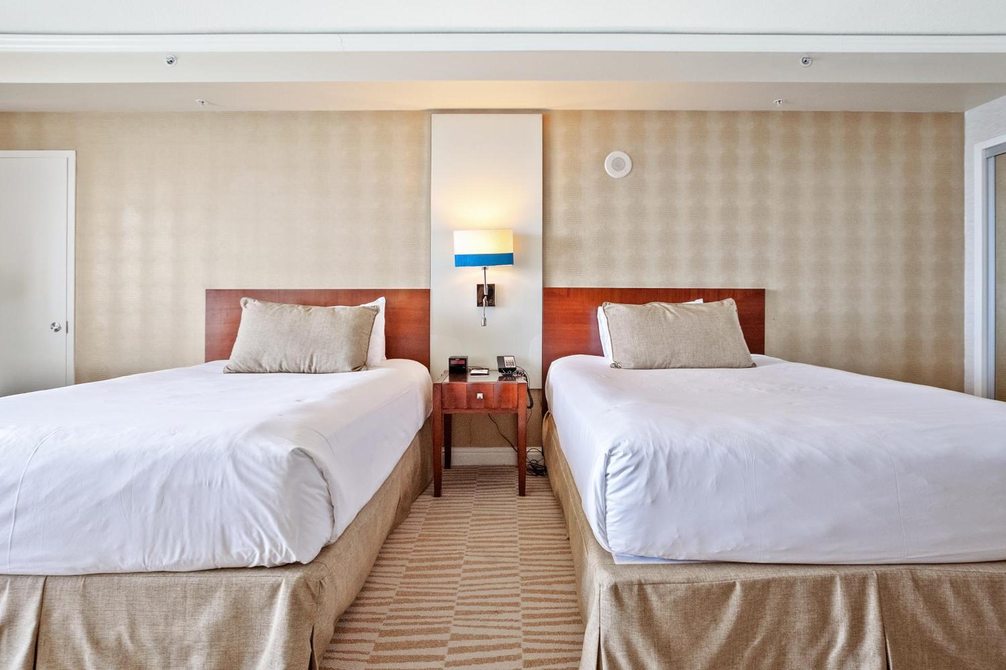 סאני איילס ביץ' Trump International Deluxe 2 Queen Bed Ocean Front מראה חיצוני תמונה